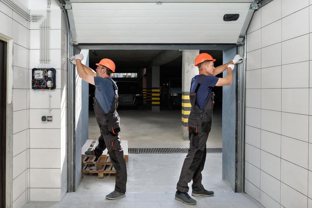 best garage door installation company in Chicago