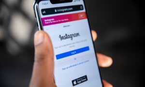 How to get Free Instagram Likes, Followers without Login. techcrums.com