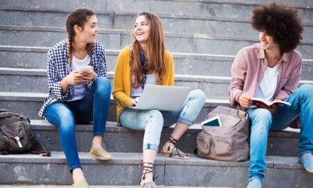 How To Pick The Right Neighborhood For Off-Campus Student Housing