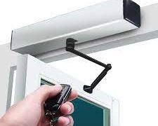 10 Benefits of an Automatic Garage Door Opener