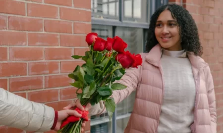 5 ways to wish a long-distance girlfriend Happy Birthday