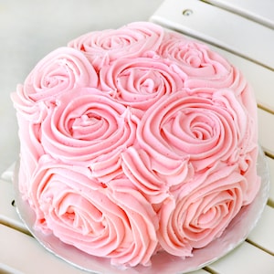 LoveyDovey Rose Cake