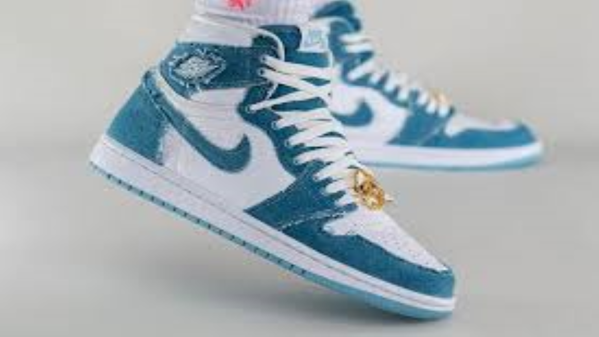 Get OG Air Jordan 1 High Shoes Online - Shop Now