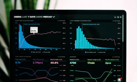 check competitor website traffic