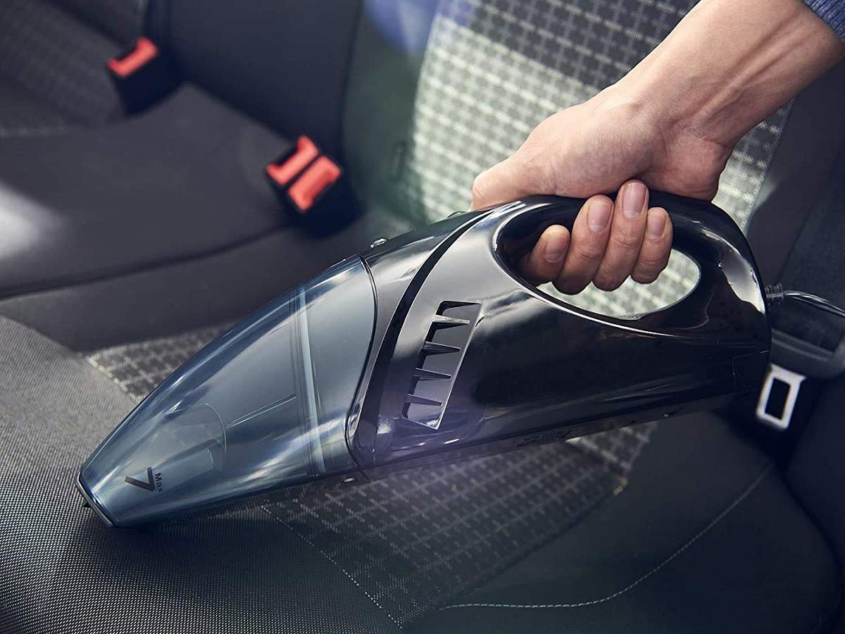 How To Clean Your Car With A Vacuum