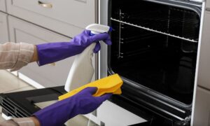 How to oven cleaner on kitchen countertops use