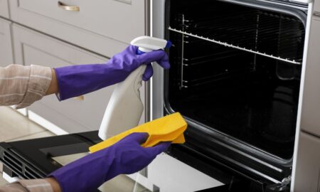 How to oven cleaner on kitchen countertops use