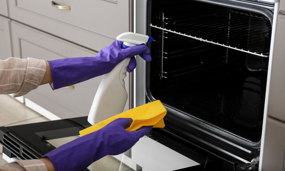 How to oven cleaner on kitchen countertops use