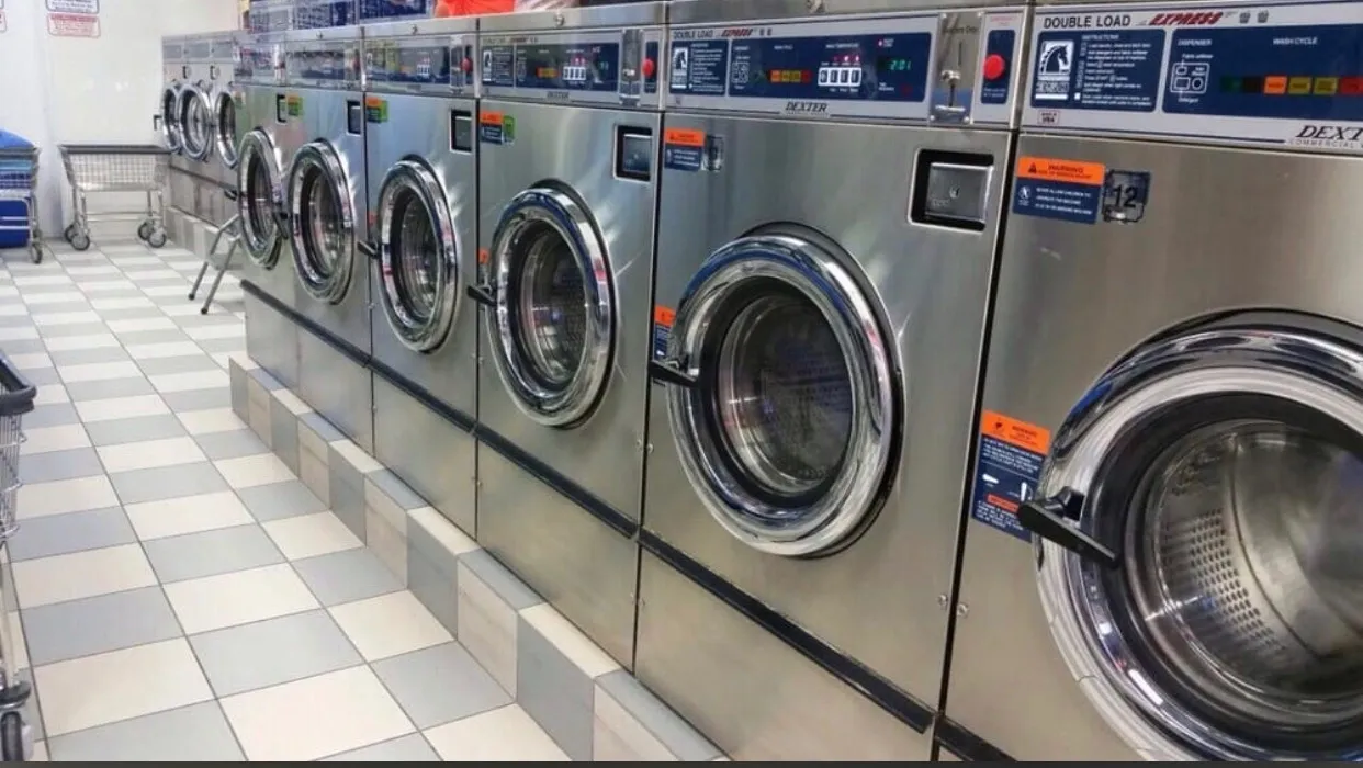The 24-Hour Laundromat: A New York City Gem