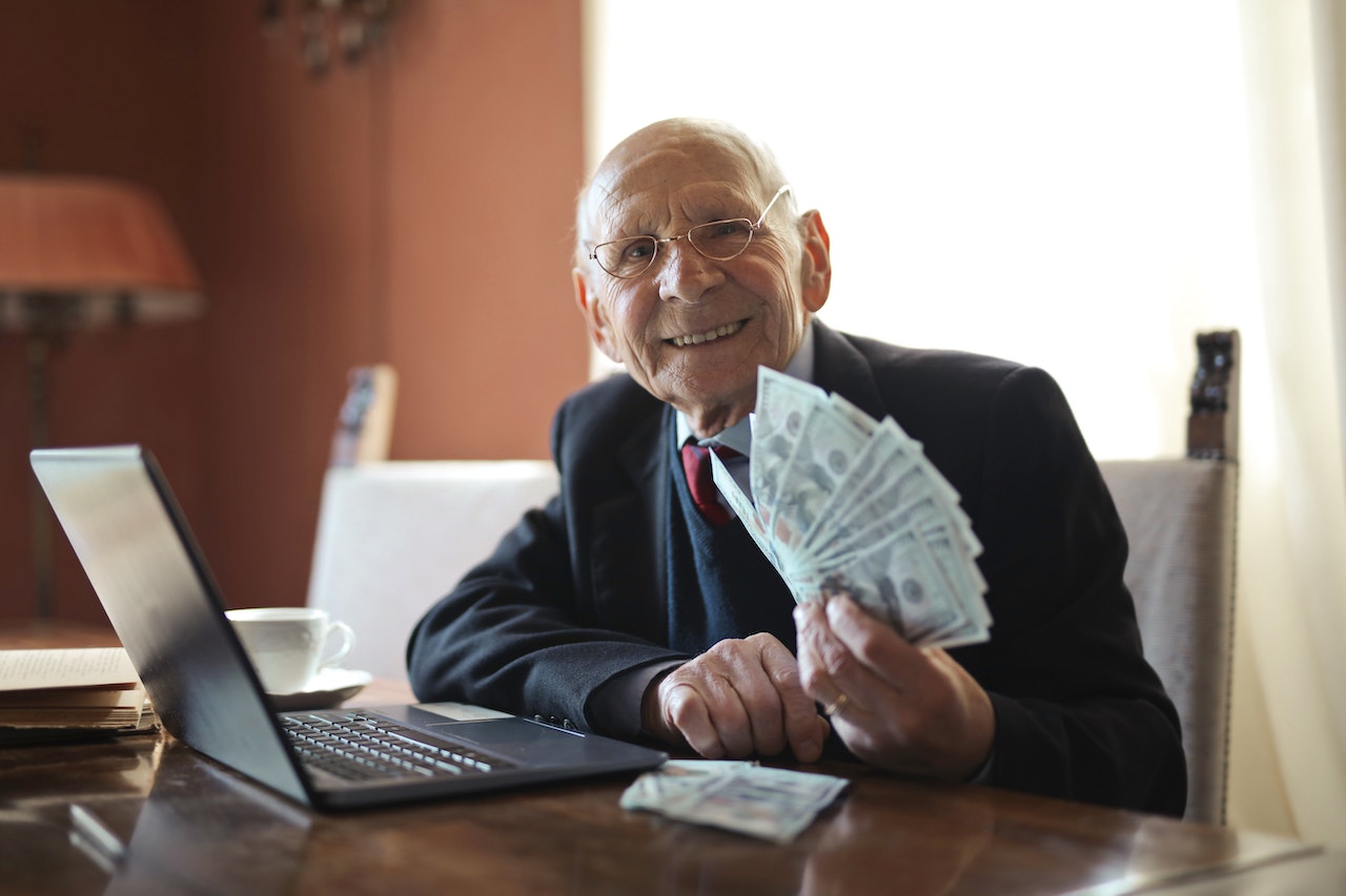 10 Things Every Finance Professional Needs to Do to Succeed