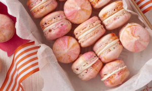 Custom Macaron Packaging