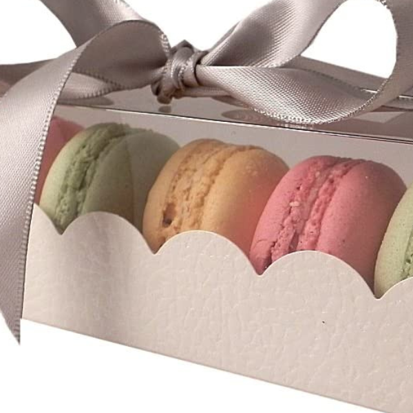 Custom Macaron Boxes