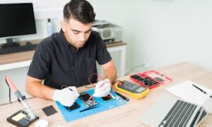 electronics repair shop near me