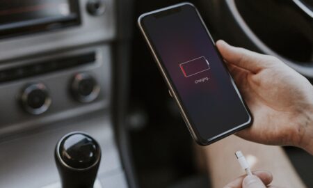smartphone-charging-via-cable-car-min