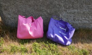 shopping for tote bags online