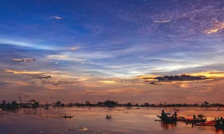 Afternoon Siem Reap floating village tour